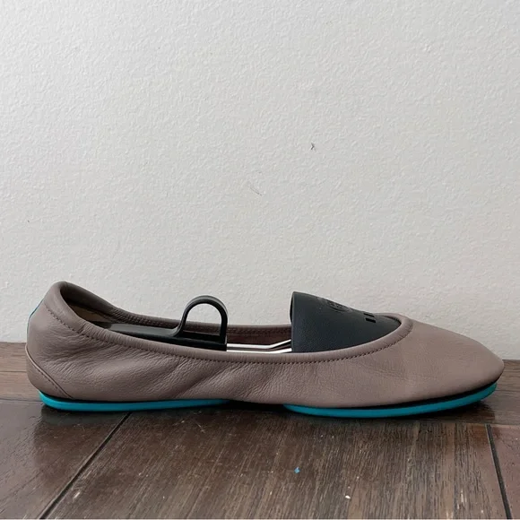 Tieks Ballet Flats Taupe Women size 10 - Picture 4 of 10
